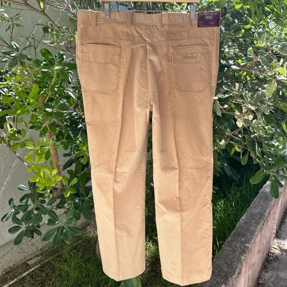 NOS Vintage 70s Levi’s Pleated Corduroy Pants 41x32 USA Made Men